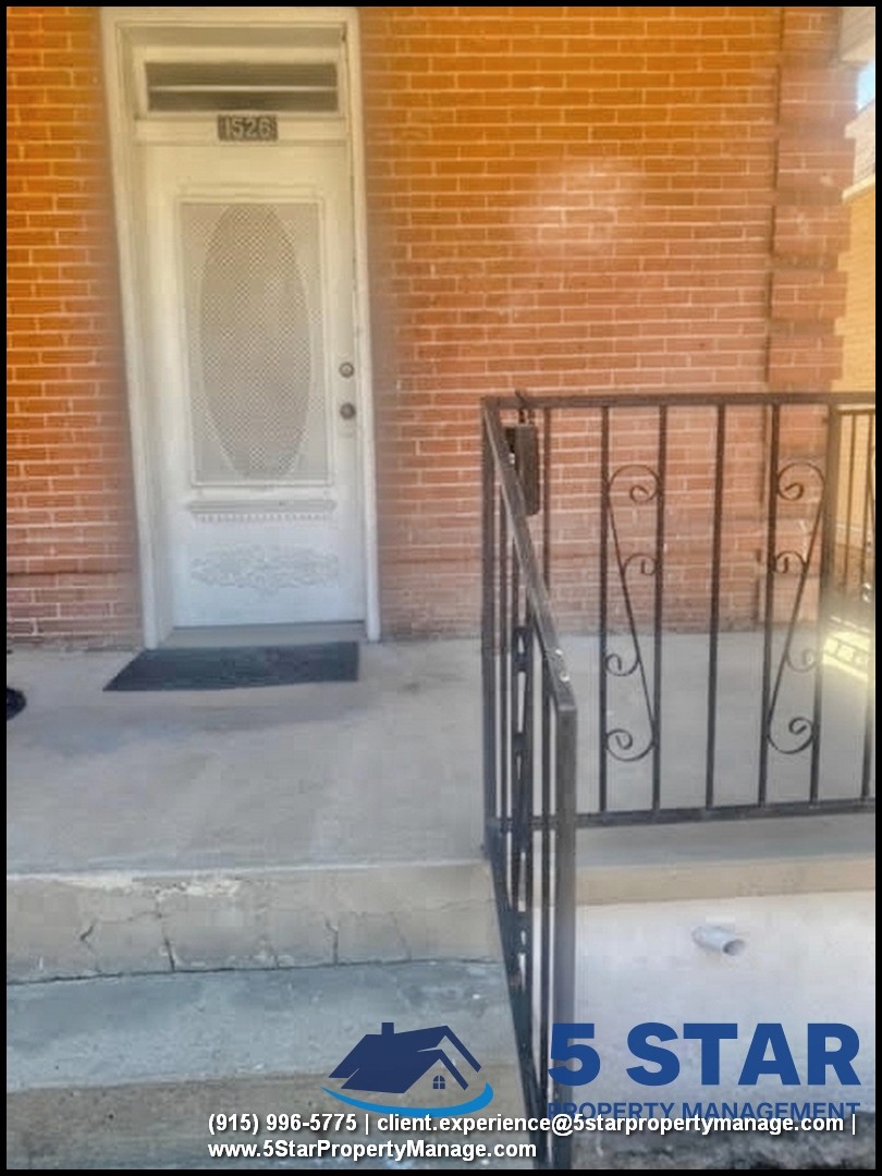 1526 YANDELL DRIVE, El Paso, TX, 79902, Military Housing AHRN