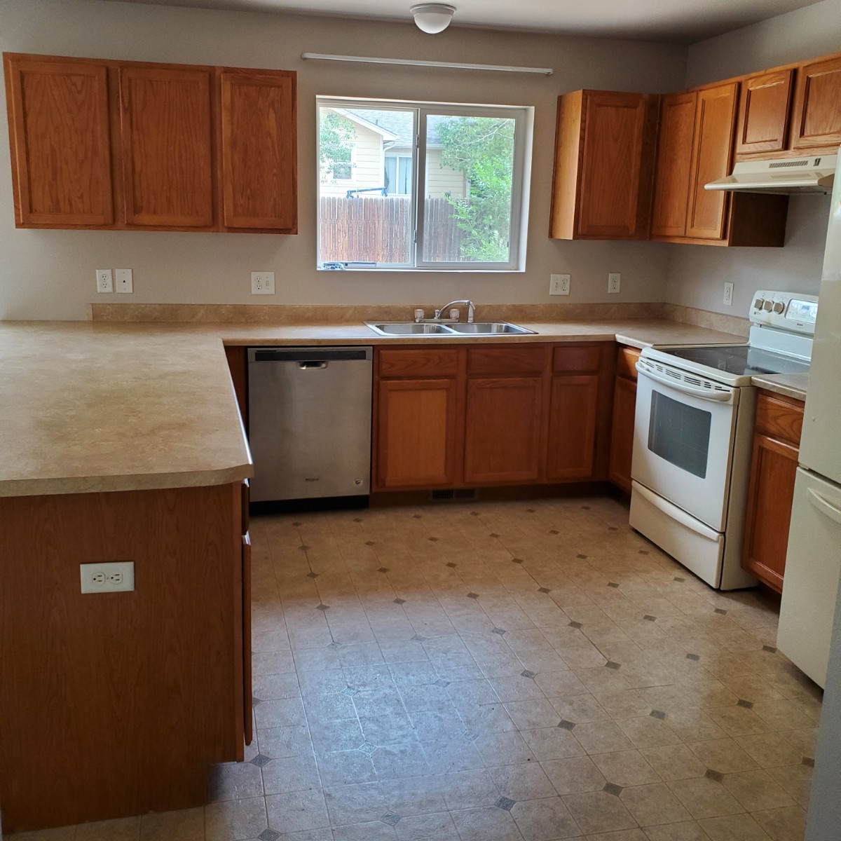 1911 Woodpark Drive, Colorado Springs, CO, 80951, Military Housing AHRN